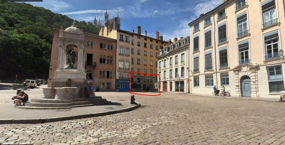 Ferienwohnung Loft Coeur Du Vieux Lyon Exterior foto